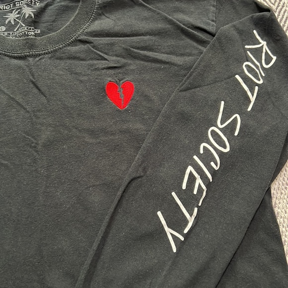 Riot Society long sleeved T-shirt in black - Picture 3 of 6